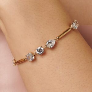 Bracciale Brosway Affinity in acciaio con dettagli luminosi di cubic zirconia