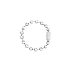 "Accessorio di alta moda: il bracciale donna Small Moon di Breil è l'incarnazione dell'eleganza contemporanea. Con il suo acciaio lucido specchiato e le piccole sfere di diverse dimensioni, questo bracciale magnetico è perfetto per chi ama distinguersi. Aggiungi un tocco di classe al tuo look con questo gioiello unico in acciaio color acciaio cm19-TJ2932."