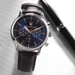 L'orologio Maserati Epoca da Uomo con movimento a quarzo unisce eleganza sportiva e prestazioni di alta precisione in un unico capolavoro di design italiano-R8871618014.