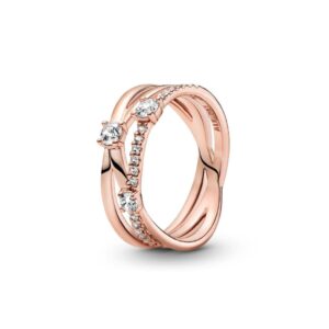 Meraviglioso anello da donna pandora tripla fascia della collezione Timeless in argento 925% placcato rosè e zirconi bianchi.