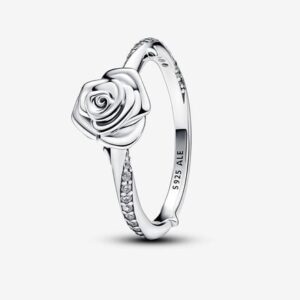 Esprimi te stessa con l’Anello Pandora Rosa da donna. Realizzato in Argento Sterling 925